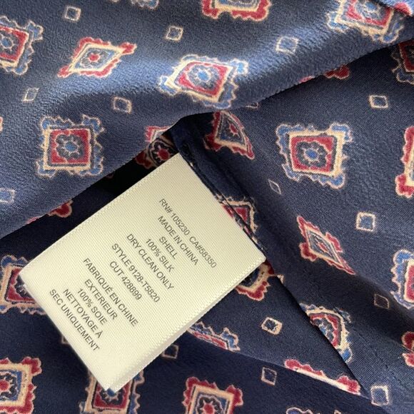Joie Asia Silk Blouse in Dark Navy Button Down Top XS - Picture 5 of 5